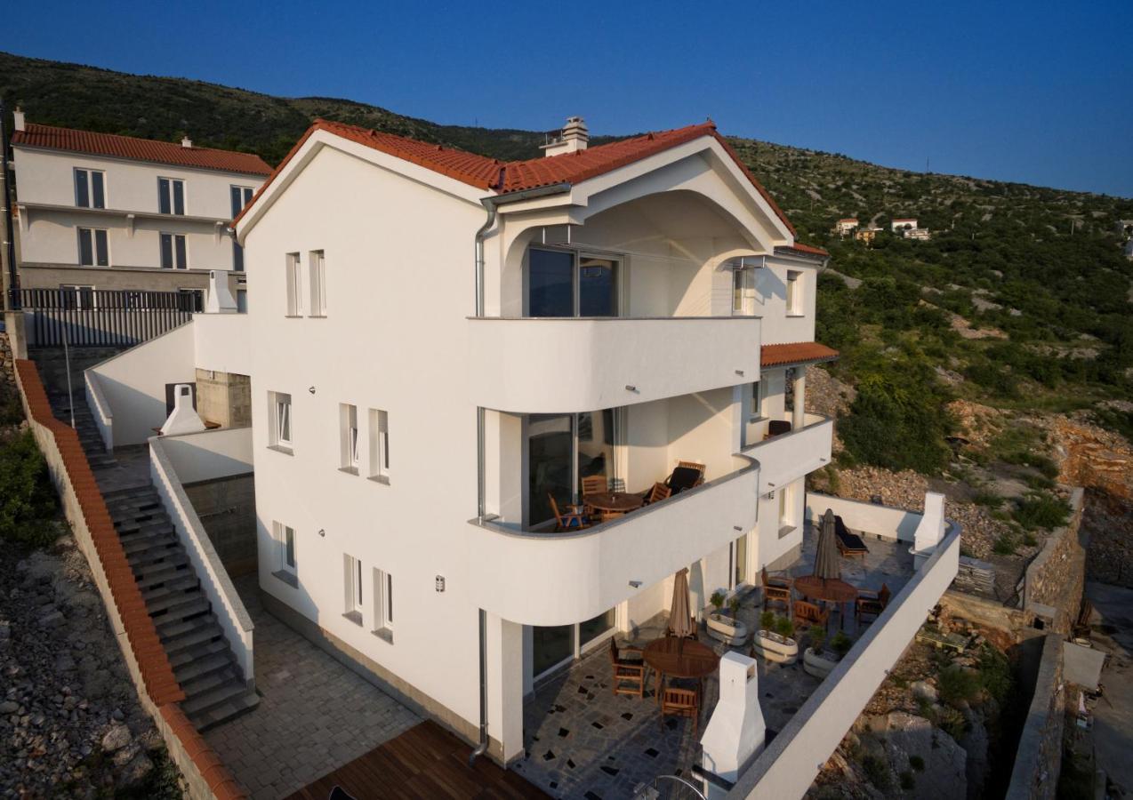Apartments Maris Senj 2 Luaran gambar