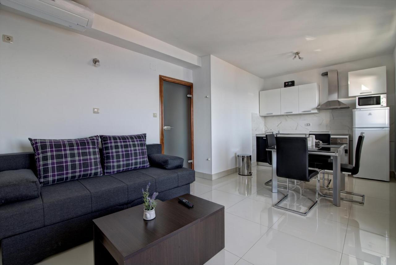 Apartments Maris Senj 2 Luaran gambar