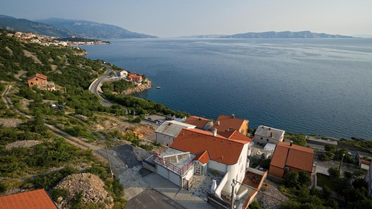 Apartments Maris Senj 2 Luaran gambar
