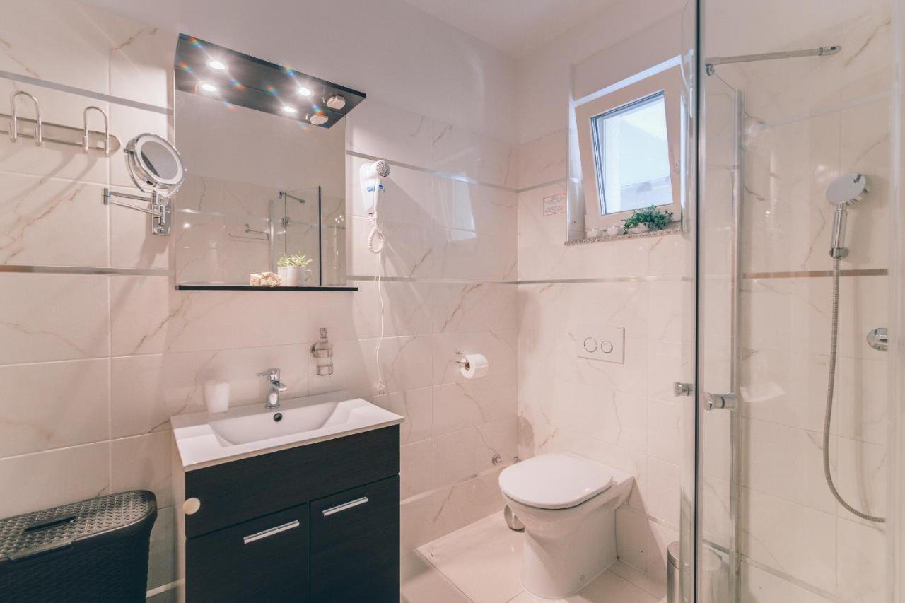 Apartments Maris Senj 2 Luaran gambar